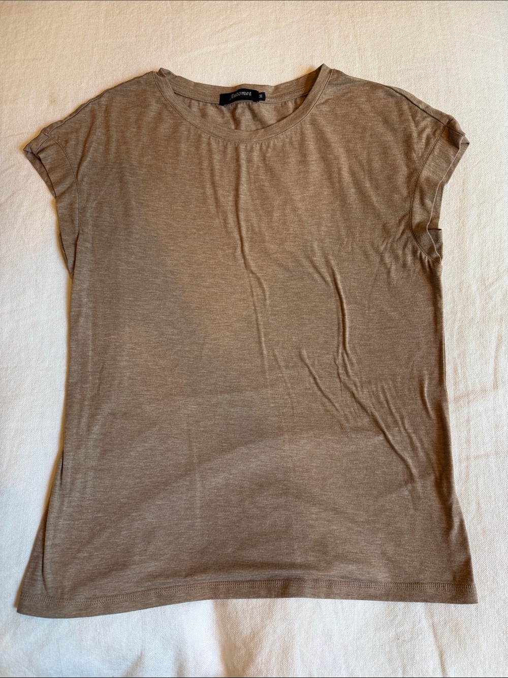 Automet Short Sleeve Crewneck Tee in Taupe